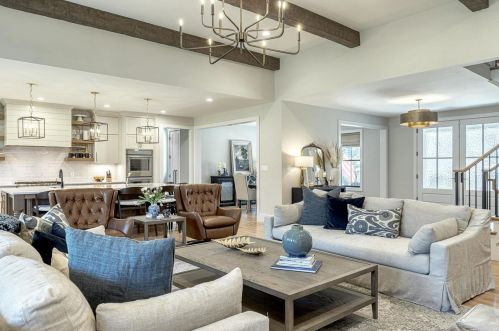 100 Ladue Meadows Ln, Saint Louis MO 63141-7503 exterior