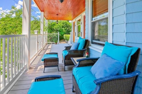 23 Brayton Rd, Boston MA  02135-3014 exterior