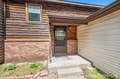 347 60th St, Grand Rapids, MI 49548-6807