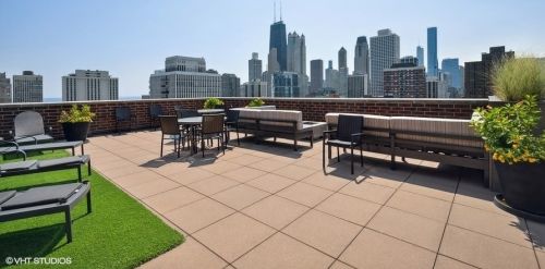 1250 Dearborn St, Chicago IL  60610-8218 exterior