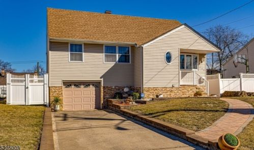 239 Wall St, Metuchen, NJ 08840-2945