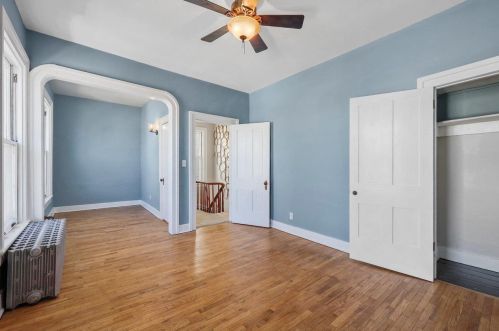 945 Jenifer St, Madison WI  53703-3521 exterior