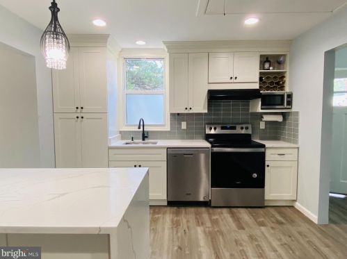 1209 Veirs Ml Rd, Rockville MD 20853-3534 exterior