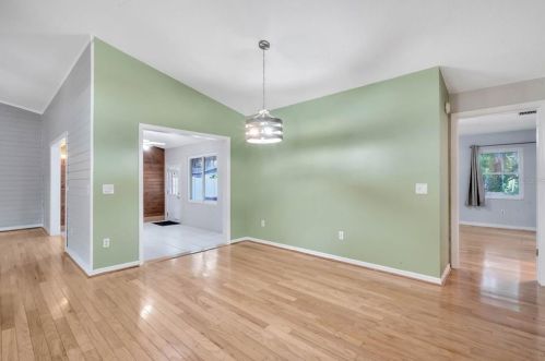 528 Ridgewood St, Altamonte Springs FL 32701-7712 exterior