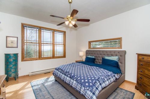 820 Partridge St, Duluth MN 55811-2128 exterior