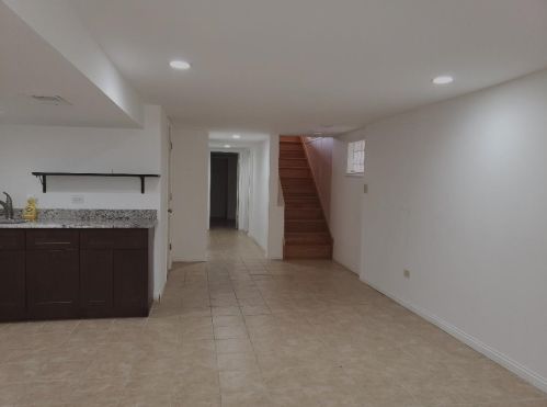 3033 Pitney Ct, Chicago IL  60608-5505 exterior