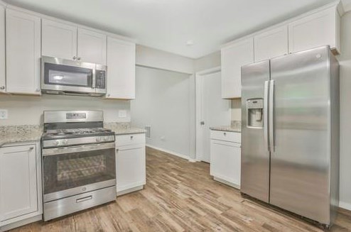 759 Woodstone Rd, Lithonia GA  30058-8298 exterior