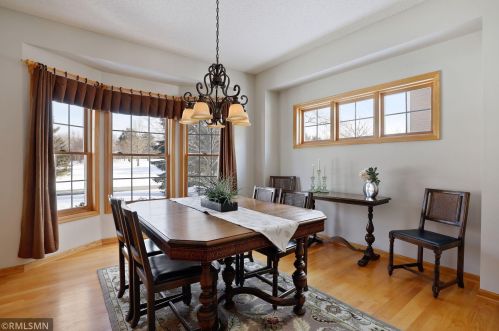 4133 Countryview Dr, Saint Paul MN 55123-3948 exterior