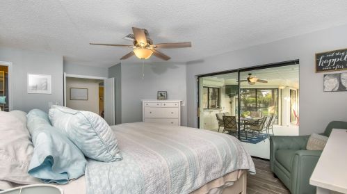 10235 Crosswind Rd, Boca Raton FL 33498-4739 exterior