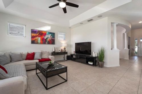 12230 Streambed Dr, Riverview FL 33579-9306 exterior