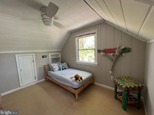 6512 Cavalier Dr, Alexandria VA 22307-1303 exterior