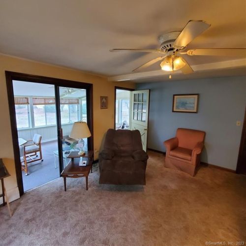 524 Prospect Hl Rd, Windsor CT 06095-1509 exterior