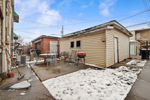 1639 Lotus Ave, Chicago IL 60641-3224 exterior