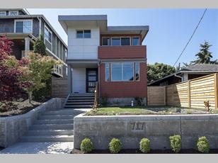 717 79 St, Seattle WA  98103-4712 exterior