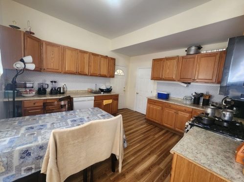 261 Chatham St, Lynn MA 01902-2102 exterior