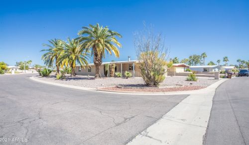 9101 Country Clb Dr, Chandler AZ 85248-6420 exterior