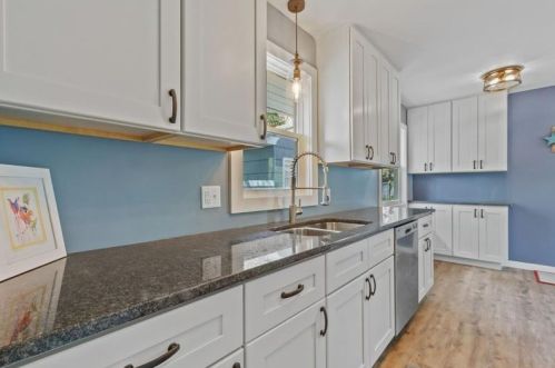 3759 Howard Ave, Saint Paul MN  55110-4726 exterior