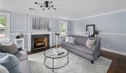 4 Mount Ave, Providence RI  02906-3410 exterior