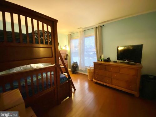 271 Ashmore Ave, Trenton NJ 08611-1322 exterior