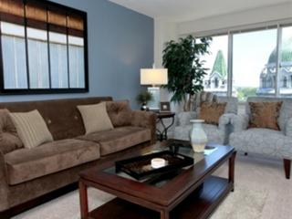 4400 Lindell Blvd, Saint Louis MO  63108-2404 exterior