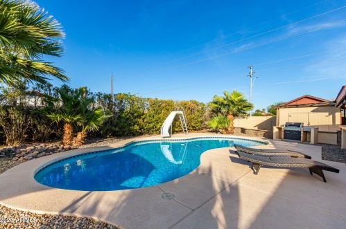 3146 Cholla St, Phoenix AZ 85029-3801 exterior