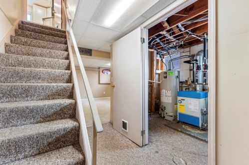 513 Pat Hvn Dr, Pittsburgh PA 15243-1739 exterior