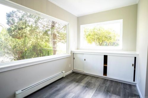 410 Commonwealth Ave, New Britain CT 06053-2404 exterior