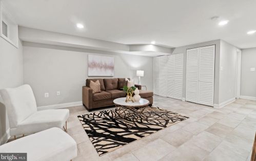 1429 Montello Ave, Washington DC 20002-2863 exterior