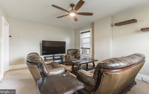 834 Berkeley Ave, Trenton NJ 08618-5320 exterior