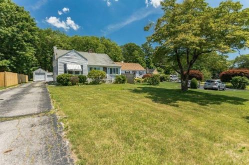 6 Reservoir Ave, Providence, RI 02907-3349