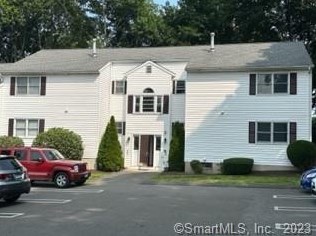 167 Clark St, Milford, CT 06460-2566