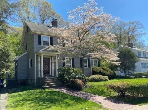 50 Park Ln, Newton, MA 02459-1731