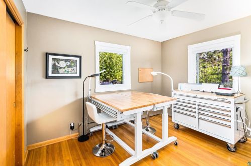 4424 Oakley St, Duluth MN 55804-1227 exterior