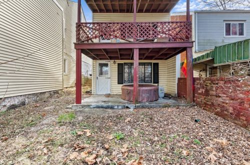 1322 Lowrie St, Pittsburgh PA 15212-4326 exterior