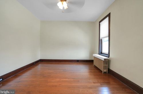 103 3rd Ave, Limerick PA  19468-1905 exterior