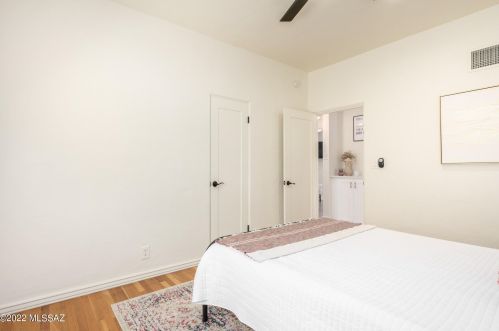 2109 Grant Rd, Tucson AZ  85719-3412 exterior