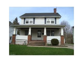 153 Grace St, Cleveland OH  44146-3262 exterior