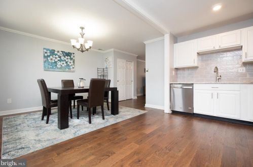 11023 Academy Rd, Philadelphia PA 19154-3301 exterior