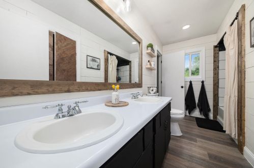 58510 Greenfield Ct, Three Rivers MI  49093-8535 exterior