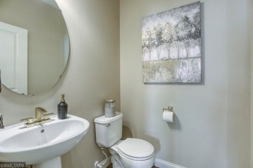 11724 Ivywood Trl, Saint Paul MN 55129-7758 exterior