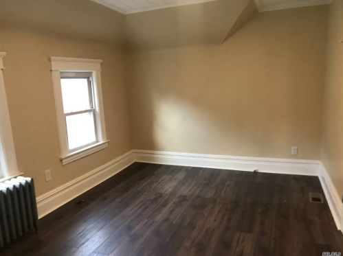 352 10th Ave, Mount Vernon NY 10550-4303 exterior