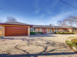 4401 Estes Ave, Chicago IL  60712-2227 exterior