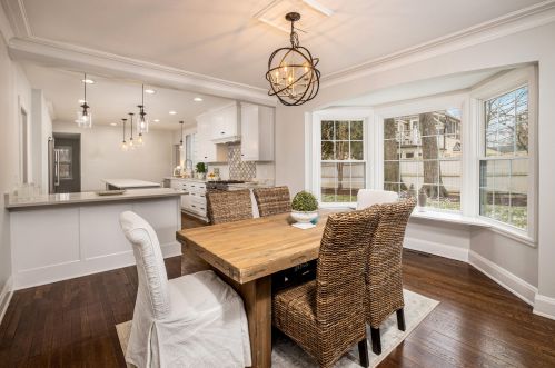 405 Daphne Rd, Milwaukee WI  53217-4242 exterior