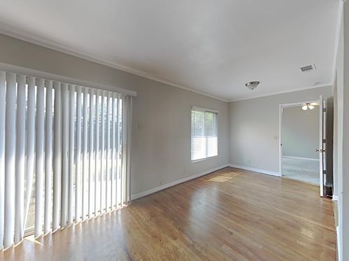 4622 Elsby Ave, Dallas TX  75209-3204 exterior