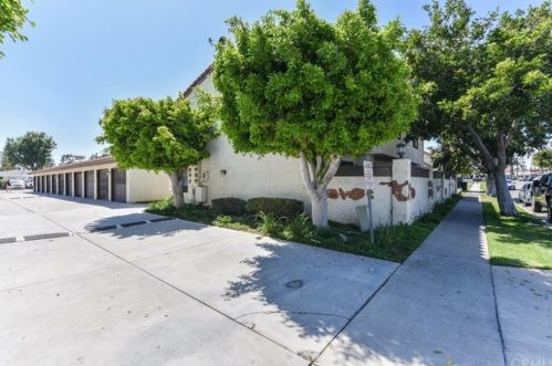 1072 San Juan St, Tustin CA  92780-4671 exterior