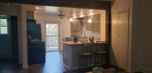 130 Logan St, Pittsburgh PA 15209-2816 exterior