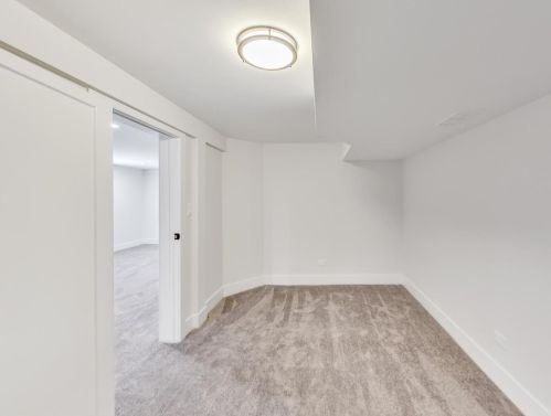 3800 Eddy St, Chicago IL  60618-5014 exterior