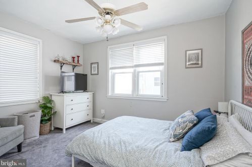 1321 Berks St, Philadelphia PA  19125-2813 exterior