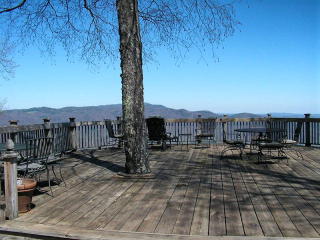 478 Whippoorwill Ln, Boone, NC 28607-7003