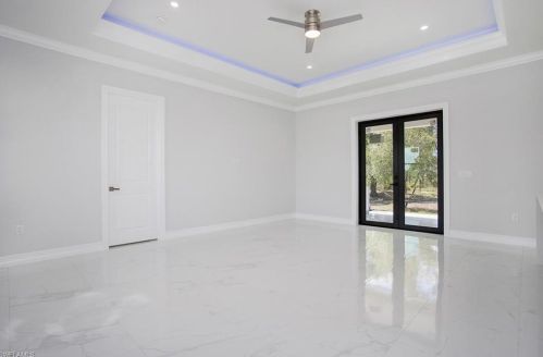 3810 58 Ave, Naples FL 34120-4021 exterior